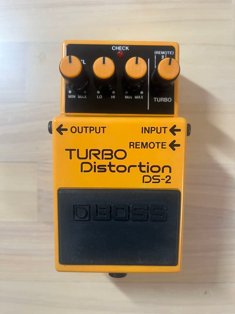 （美品）BOSS TURBO Distortion DS-2