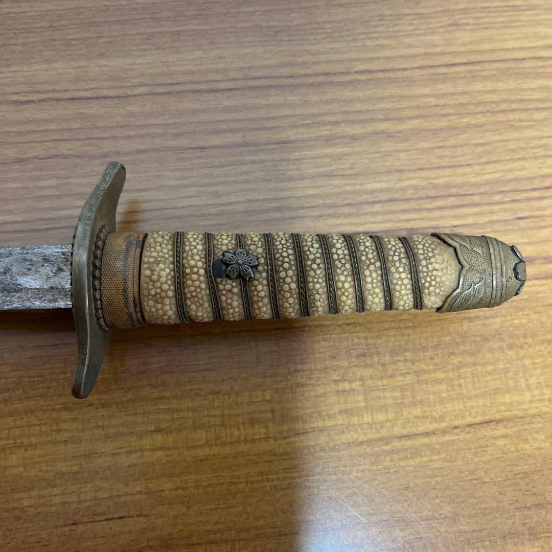 日本海軍の短剣