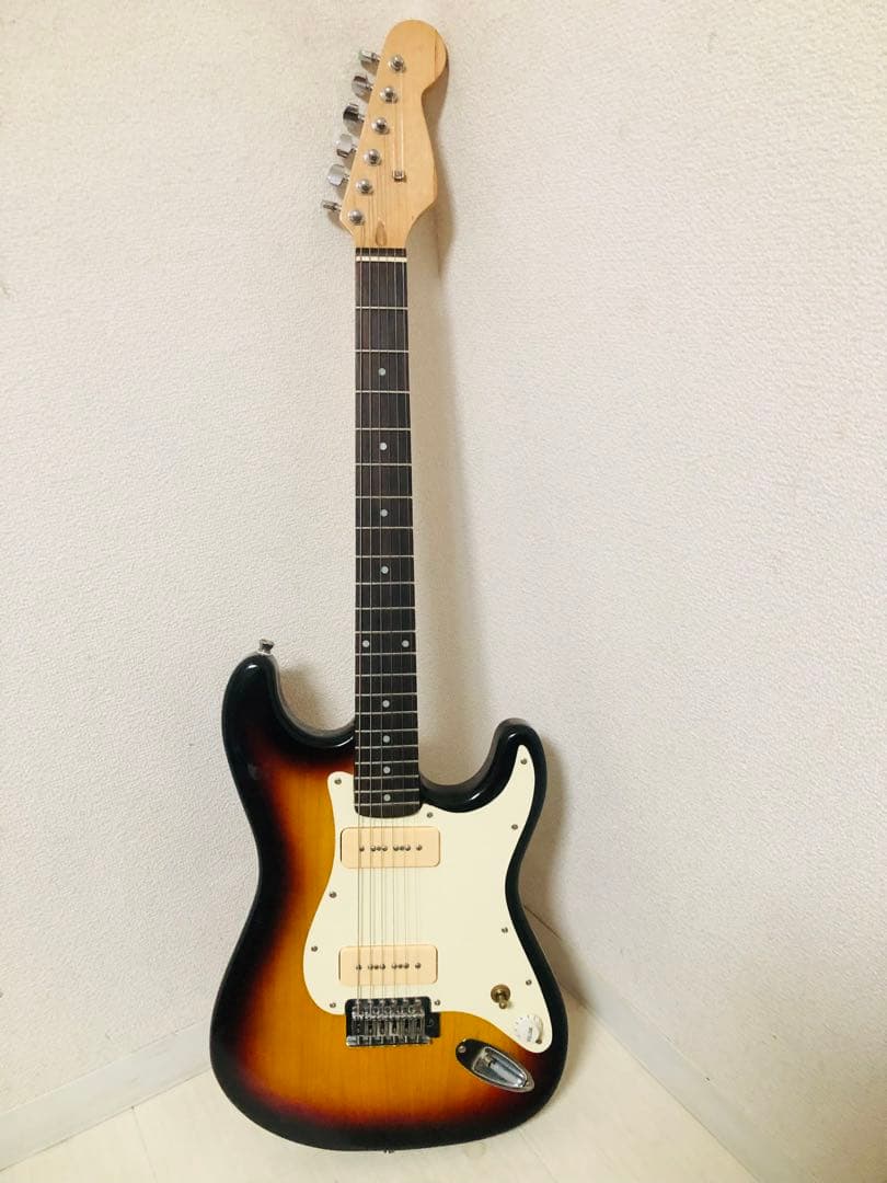 P-90タイプPU搭載 ストラトタイプギター￼ メーカー不明