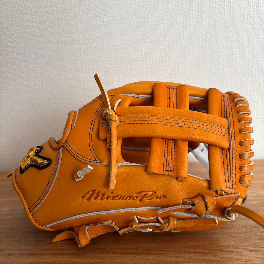 ミズノプロ　硬式用　グラブ　定価72,600円　グローブ　内野用　HAGA