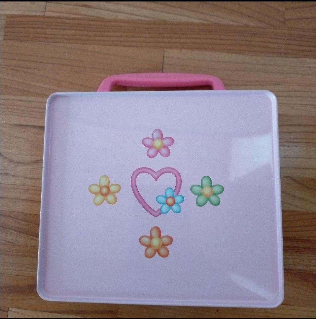 レトロ　サンリオ　ハローキティ　取っ手付き　ミニ　缶ケース