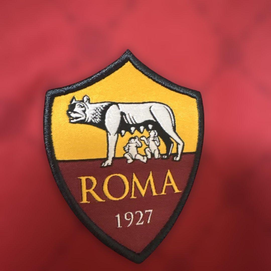 格安ローマレプリカユニフォーム　サイン入り