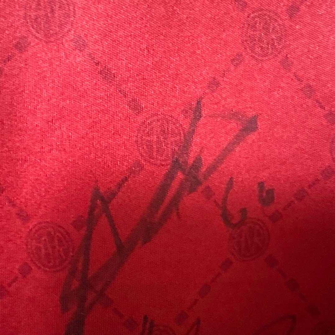 格安ローマレプリカユニフォーム　サイン入り