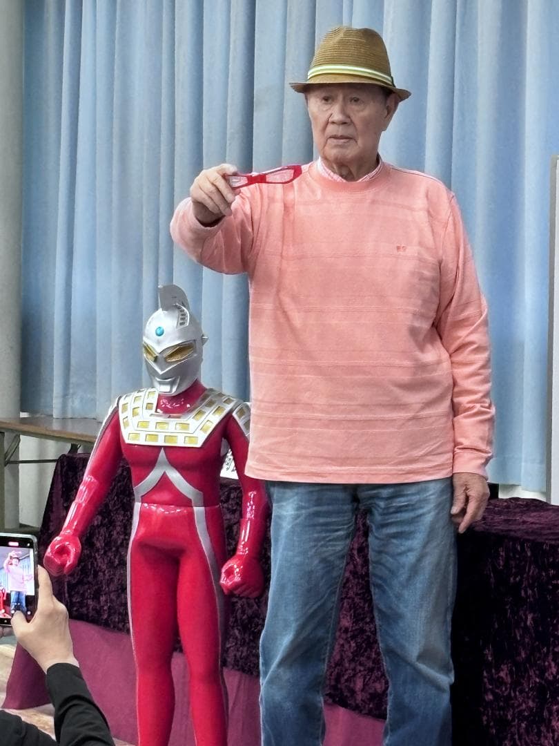 ブルマァク　ウルトラセブン　大　面取れ　マスク付き　【サイズ】 全高：約29cm