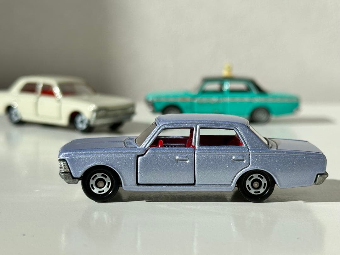 50クラウン　トミカ3台セット