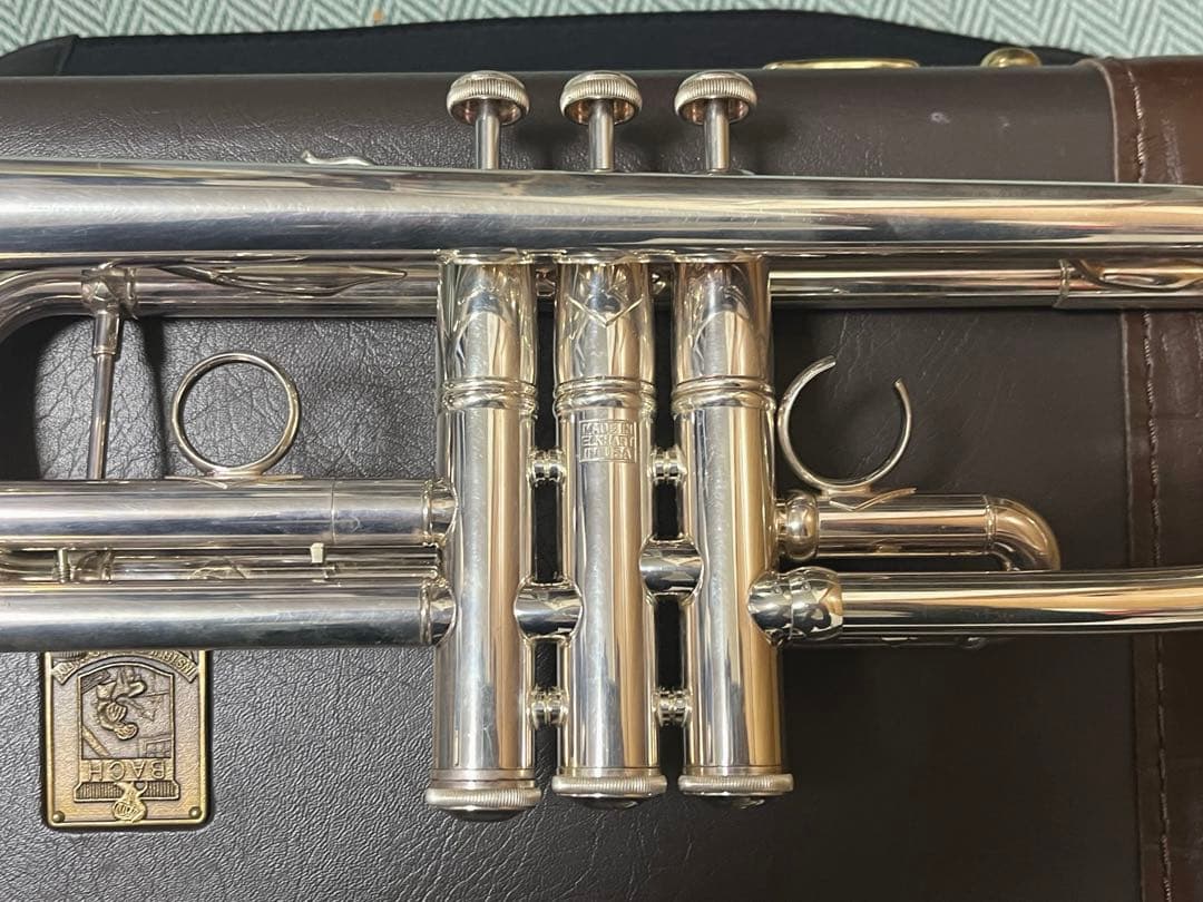 Bach アルティザンC管トランペット