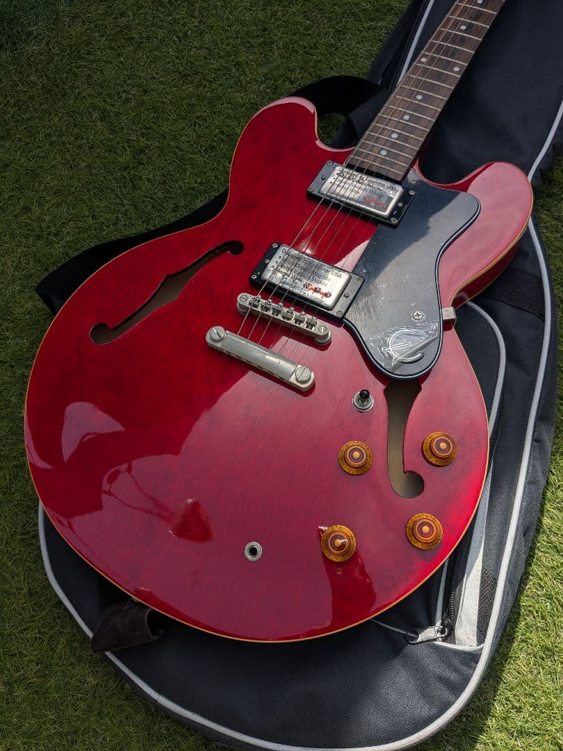 極美品 Epiphone dot CH ES-335タイプ ケース付 セミアコ