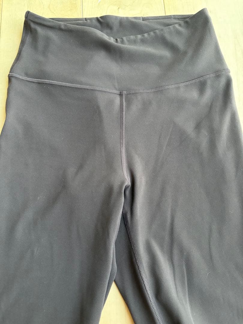 ルルレモン スーパーハイライズフレアパンツ Nulu アジアフィット ｓ