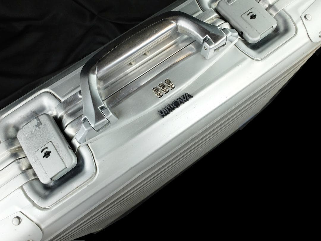 リモワ 旧盤『トパーズ』ボーディングケース （23L）青ロゴ