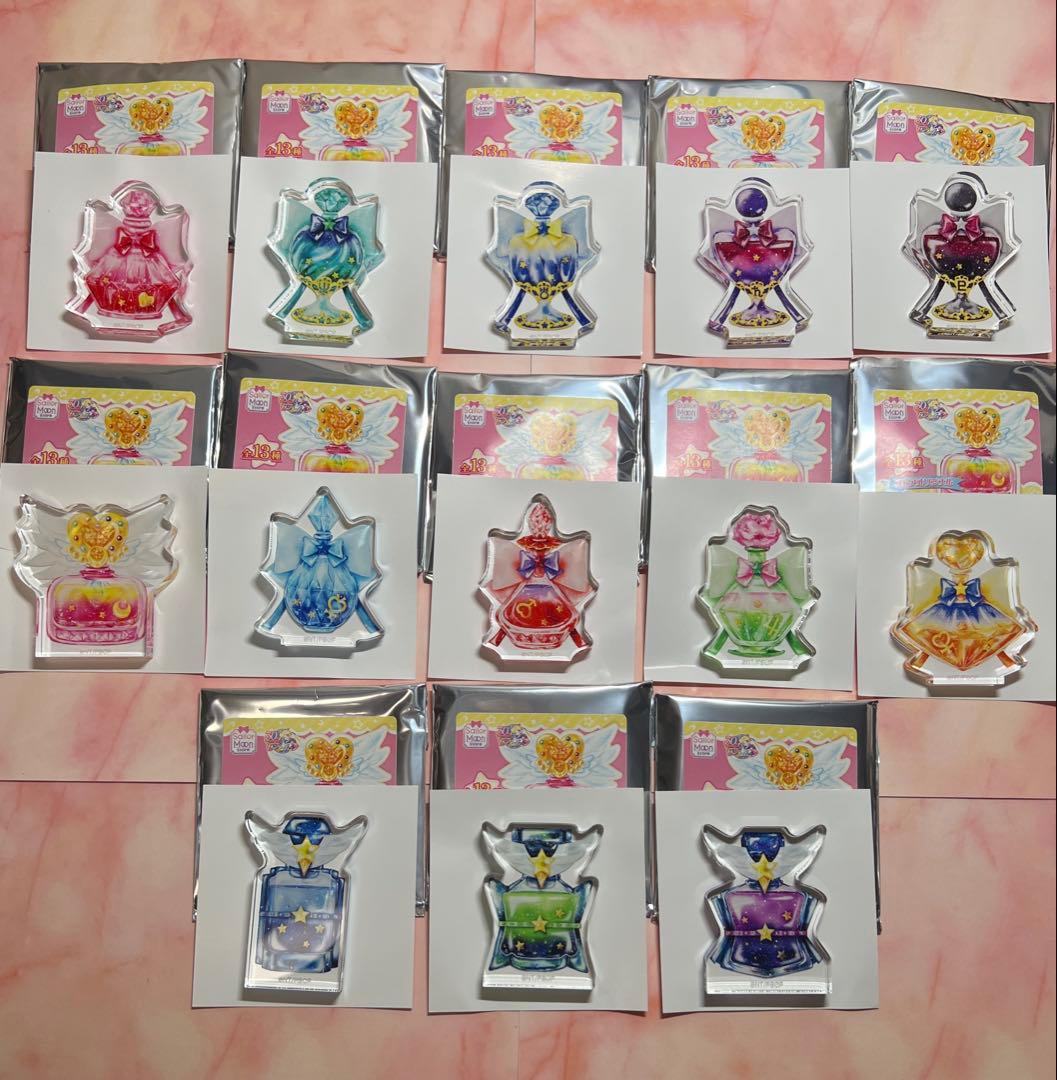 【新品】セーラームーン　ストアオリジナル　パフュームモチーフ　アクリルフィギュア