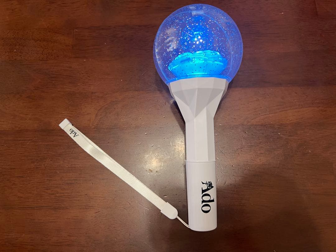 Ado　蜃気楼　夜空を照らす　ペンライト おまけキーホルダー付き