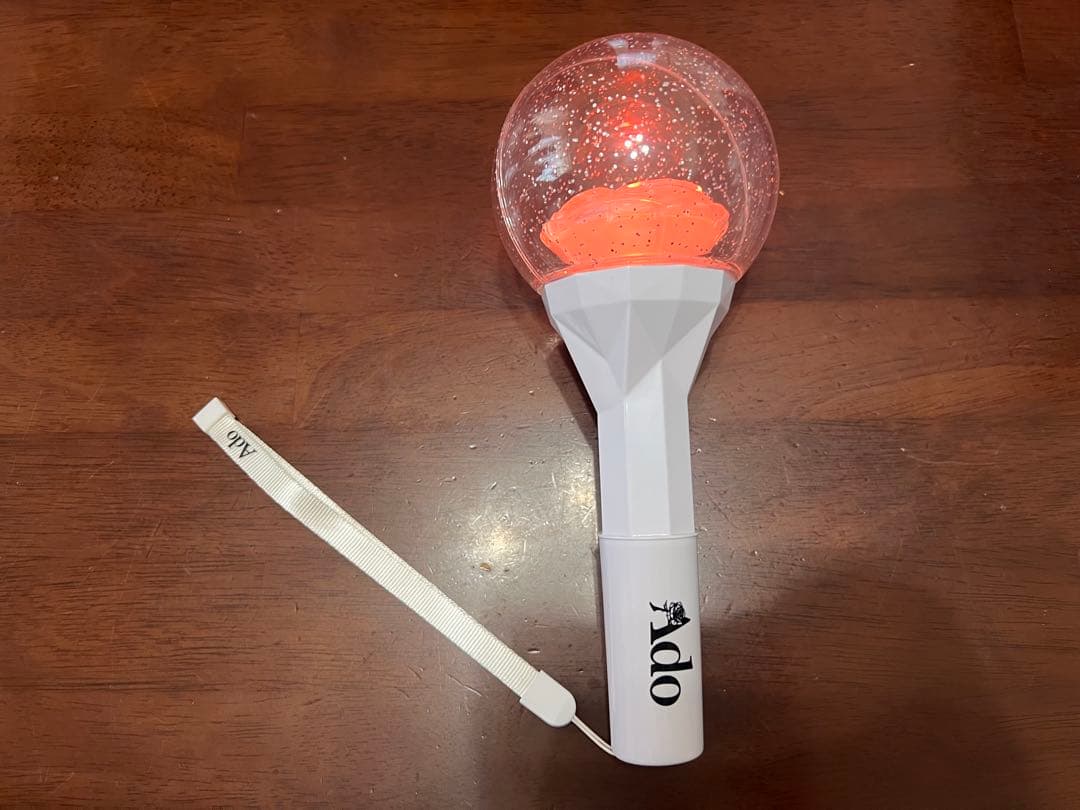 Ado　蜃気楼　夜空を照らす　ペンライト おまけキーホルダー付き