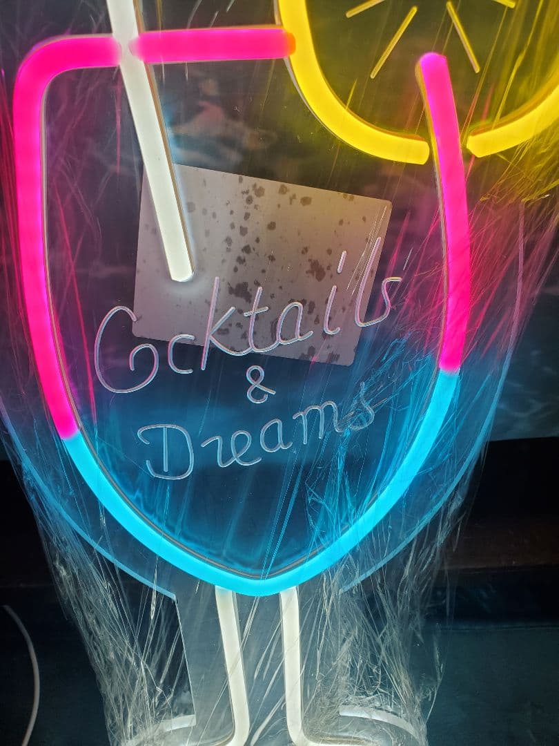 カクテルグラス ネオンライト Cocktails & Dreams