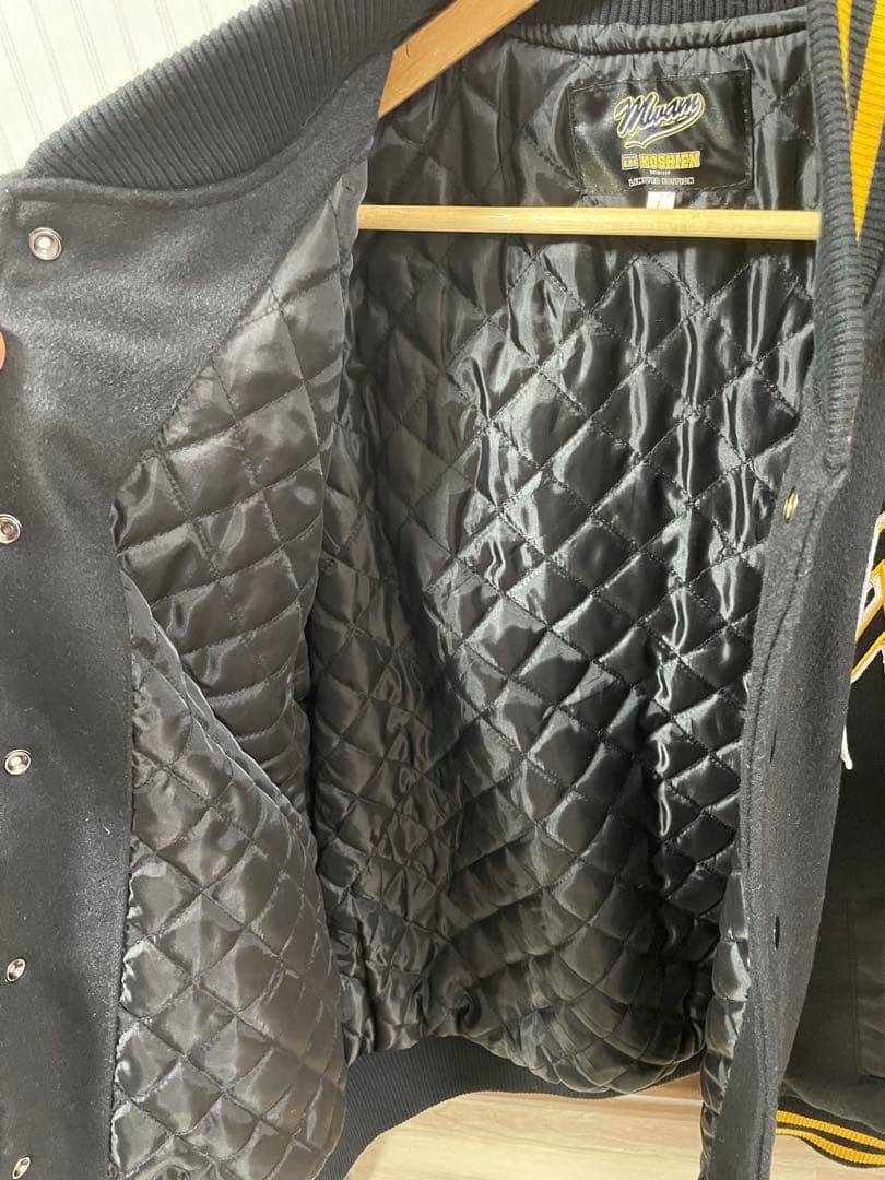 MAN WITH A MISSION スタジャン　Ｌ