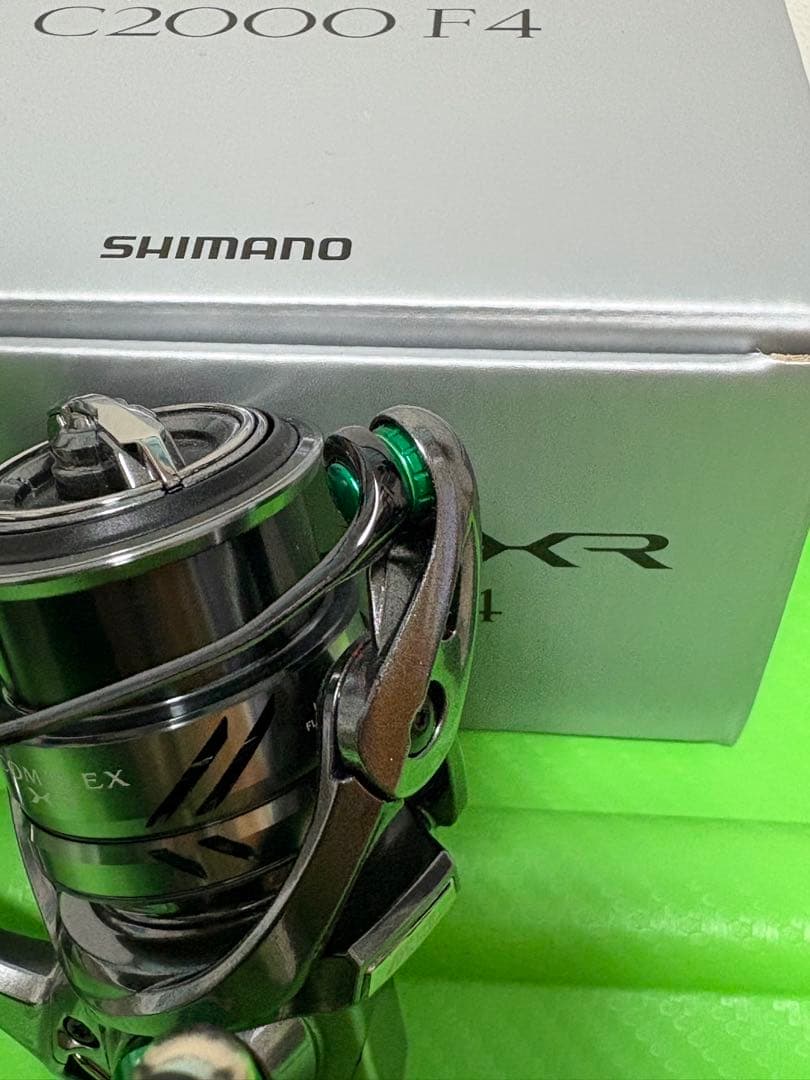 シマノ 21コンプレックスXR c2000F4 グリーンフルカスタム