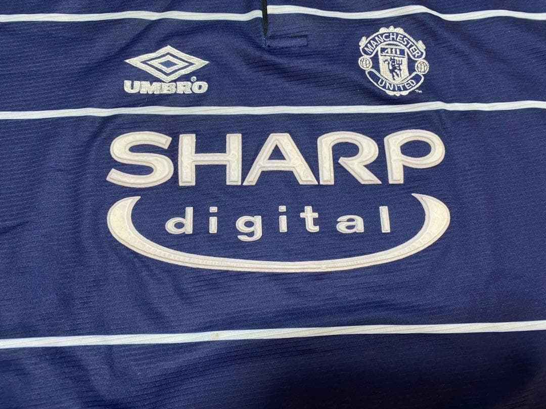 マンチェスターユナイテッド　ユニフォーム　アンブロ