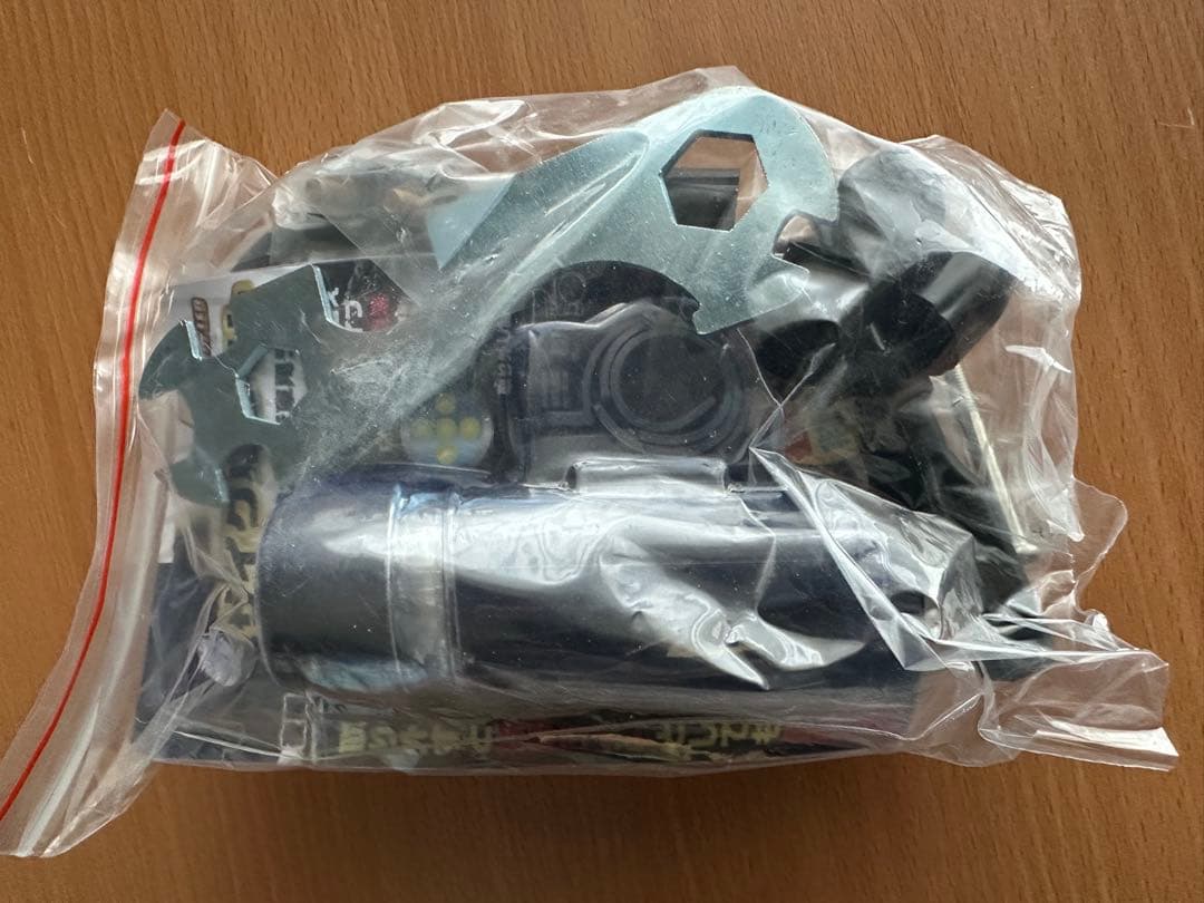 16インチ折りたたみ自転量レッド【新品】LEDライト・ワイヤー鍵・自転車カバー