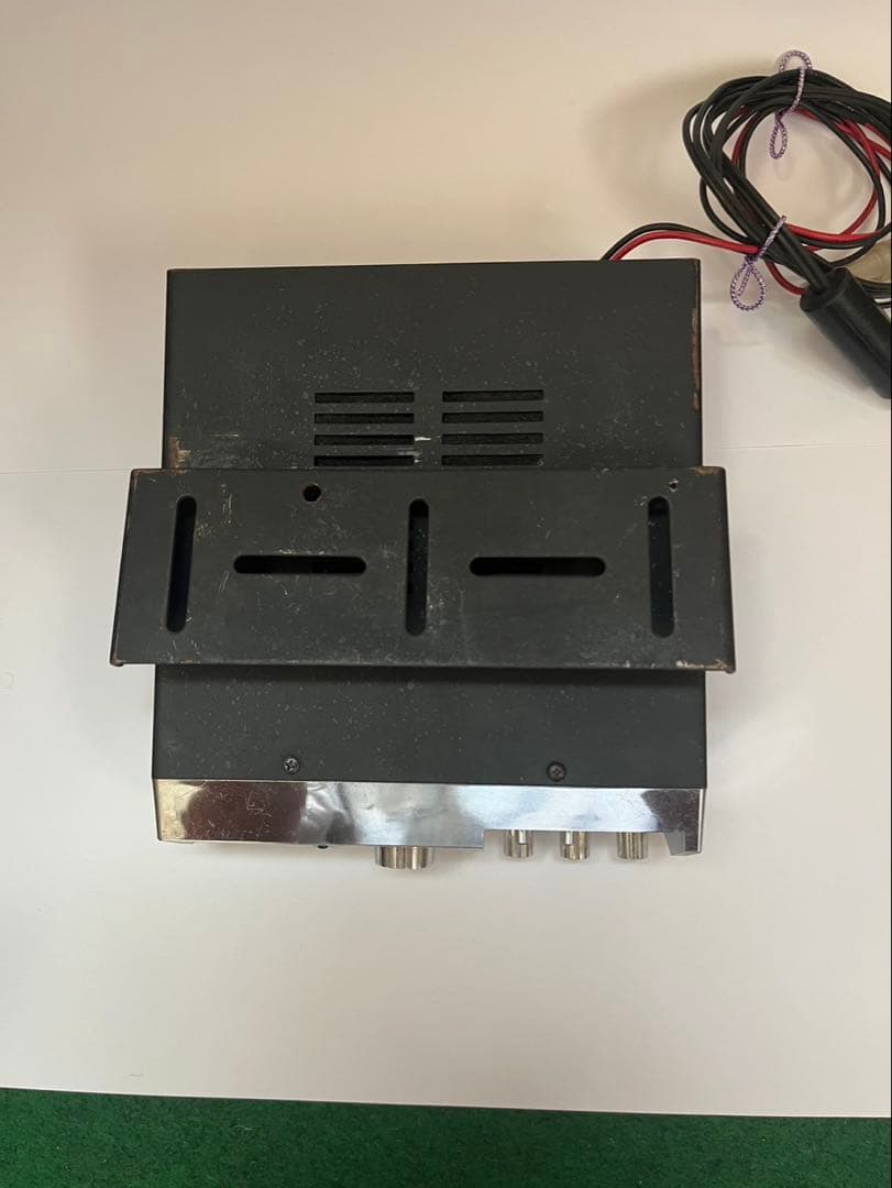 当時のレトロ無線機 受信機 多機能モデル