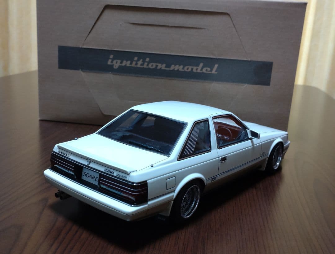 イグニッションモデル　トヨタ ソアラー 3.0 GT Limited 1/18