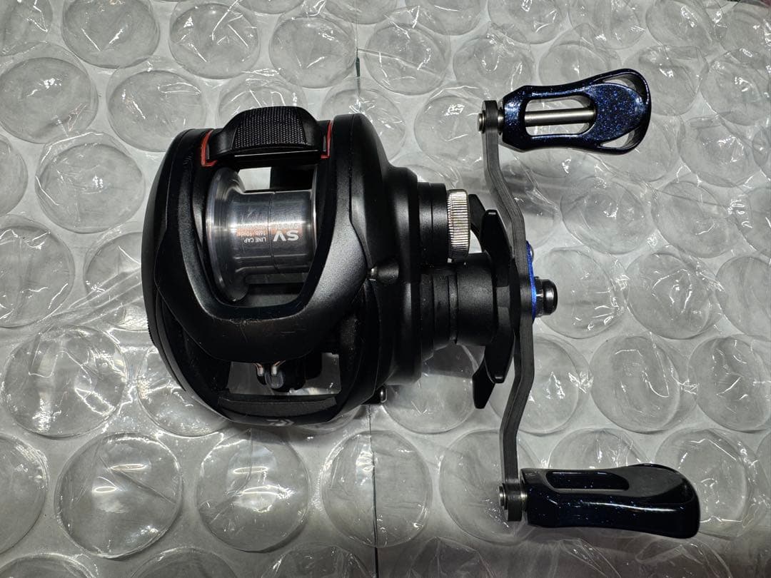 ダイワ　TATULA 8.1 100XHL カーボンハンドル　左巻きSVスプール