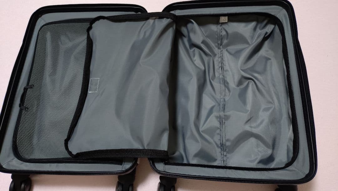 【未使用】 ace.スーツケース 白 XPERIA 10周年記念