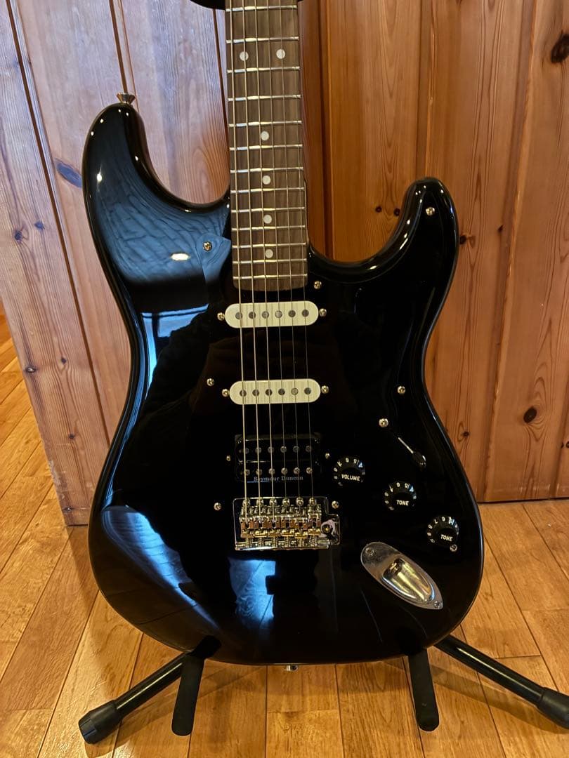 エレキギター ストラトキャスタータイプ SSH ブラック