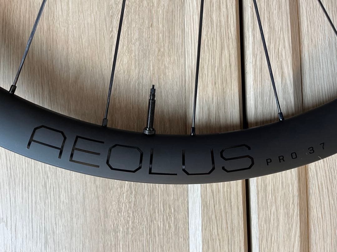 パーツ BONTRAGER AEOLUS PRO37