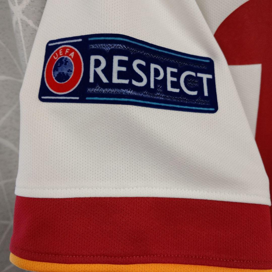 レア　オランダ代表　スナイデル　ガラタサライ