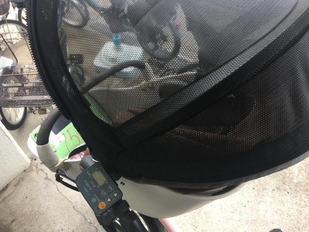 地域限定送料無料　ギュットミニ　三人乗り　13,2AH　ピンク　神戸　電動自転車