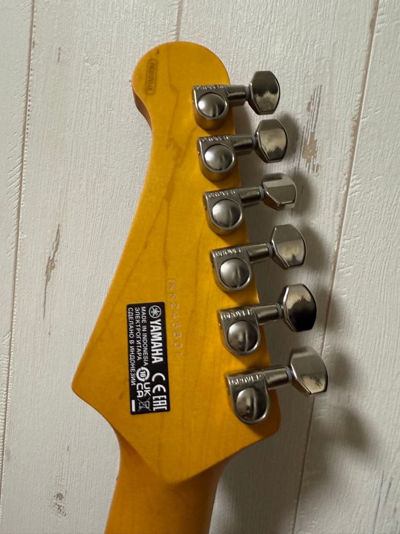 ヤマハパシフィカYAMAHA PACIFICA612VIIX ソフトケース付き