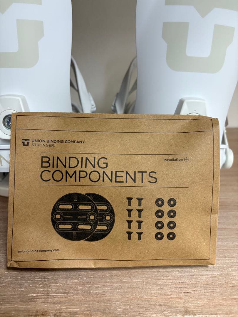 UNION ホワイト ビンディング