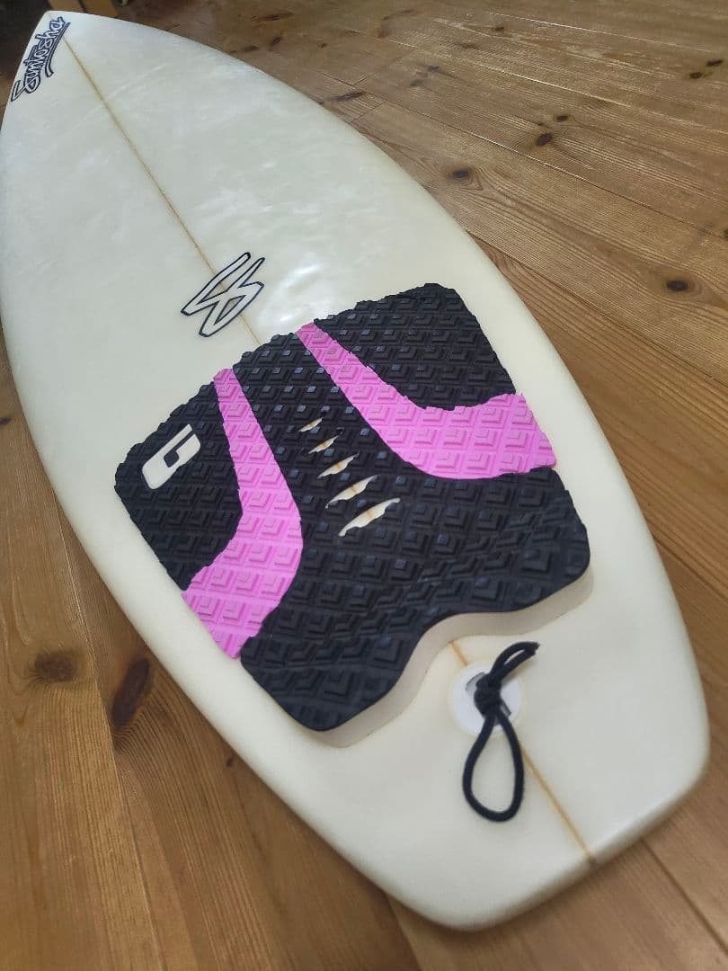 サントシャ　santosha サーフボード　6'2 ショートボード　ファンボード