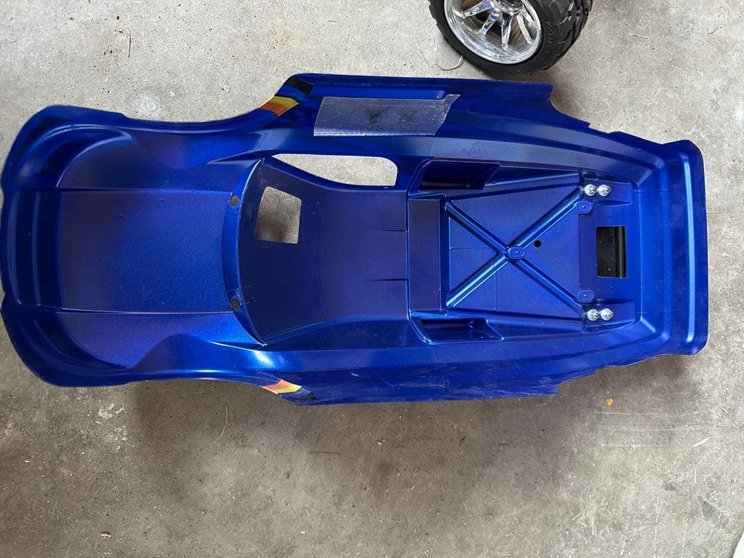 1/10RCE XBG レヴストーム (TNS-T18シャーシ) 希少