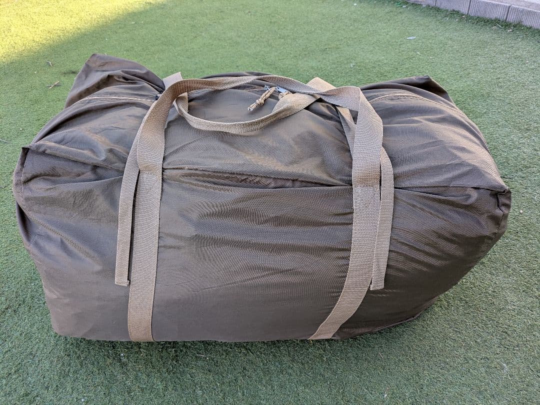 タラスブルバ キャタピラー2ルームシェルター6P