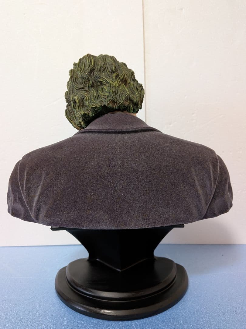 ジョーカー バストスタチュー 約30cm