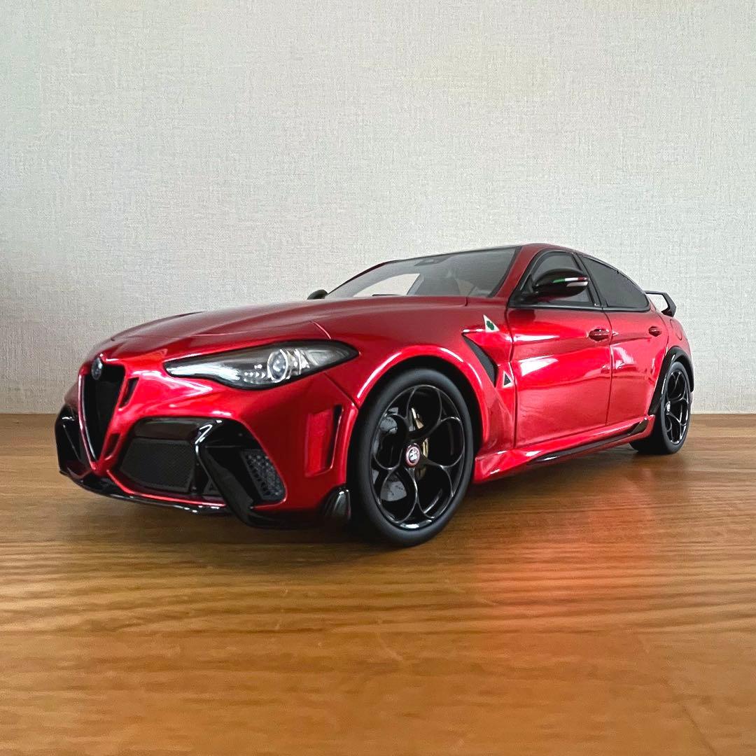 【ミニカー 美品】1/18 OttO mobile アルファロメオ ジュリア