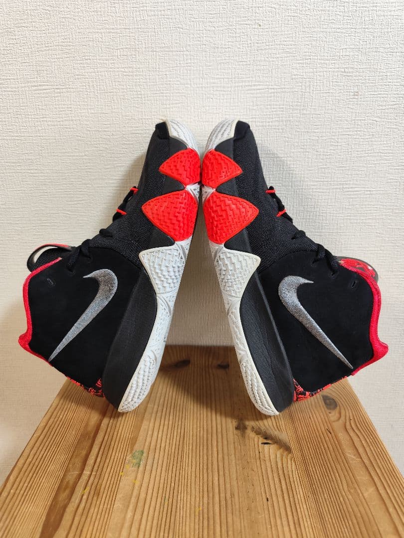 Nike Kyrie4 ナイキ カイリー4　27.5cm　カイリー・アービング