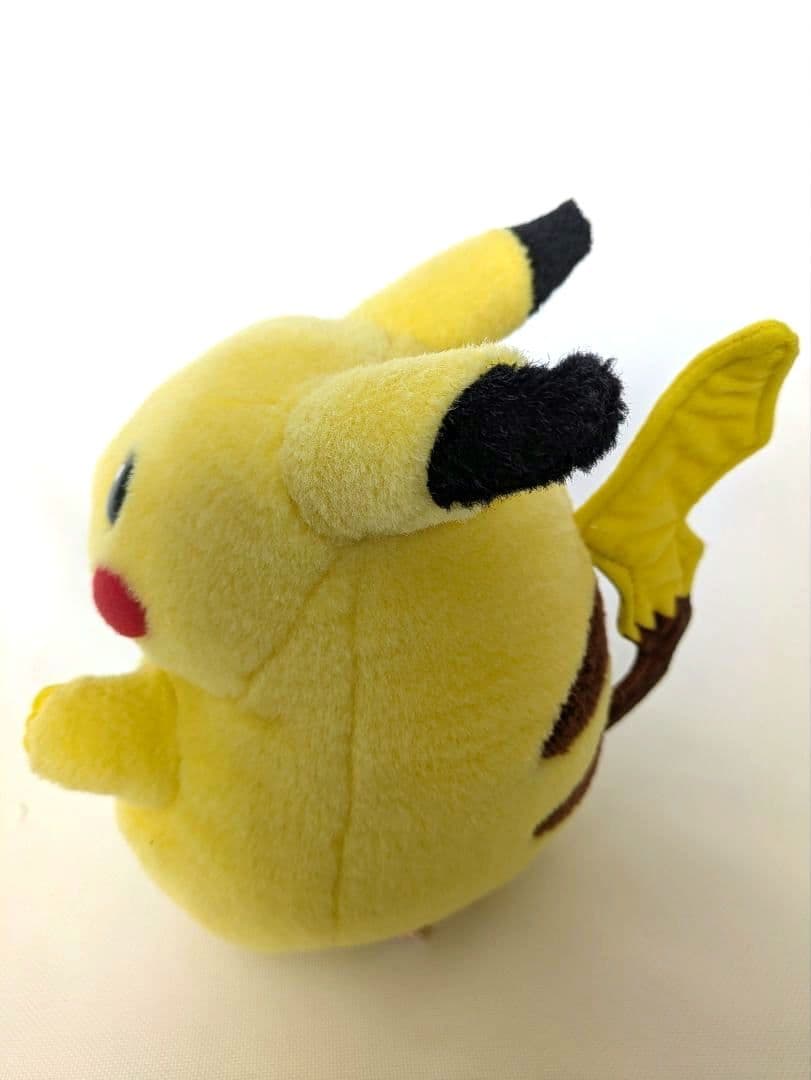 ピカチュウ おしゃべりピカチュウ　ふわふわ　ぬいぐるみ　初期　ポケモン　グッズ