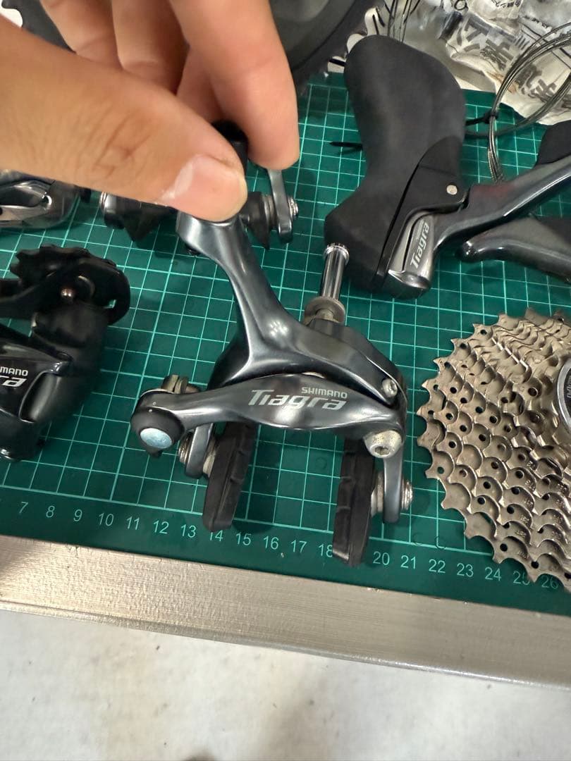 美品　SHIMANO ティアグラ R4700 リムブレーキ グループセット