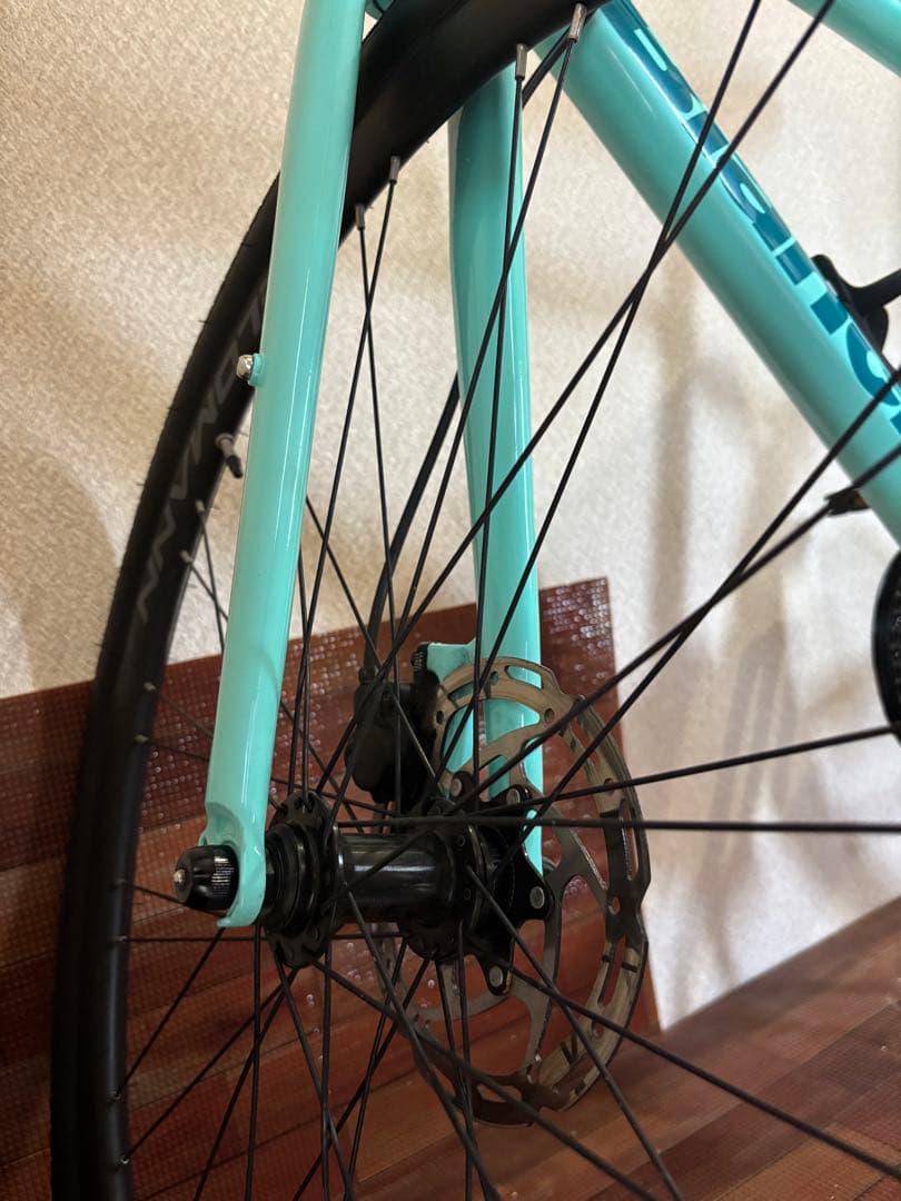 Bianchi 2024年モデル クロスバイク ディスクブレーキ 室内保管