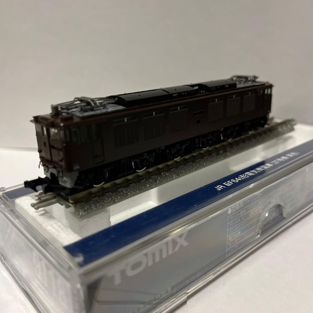 9118 EF6437号機(茶色)