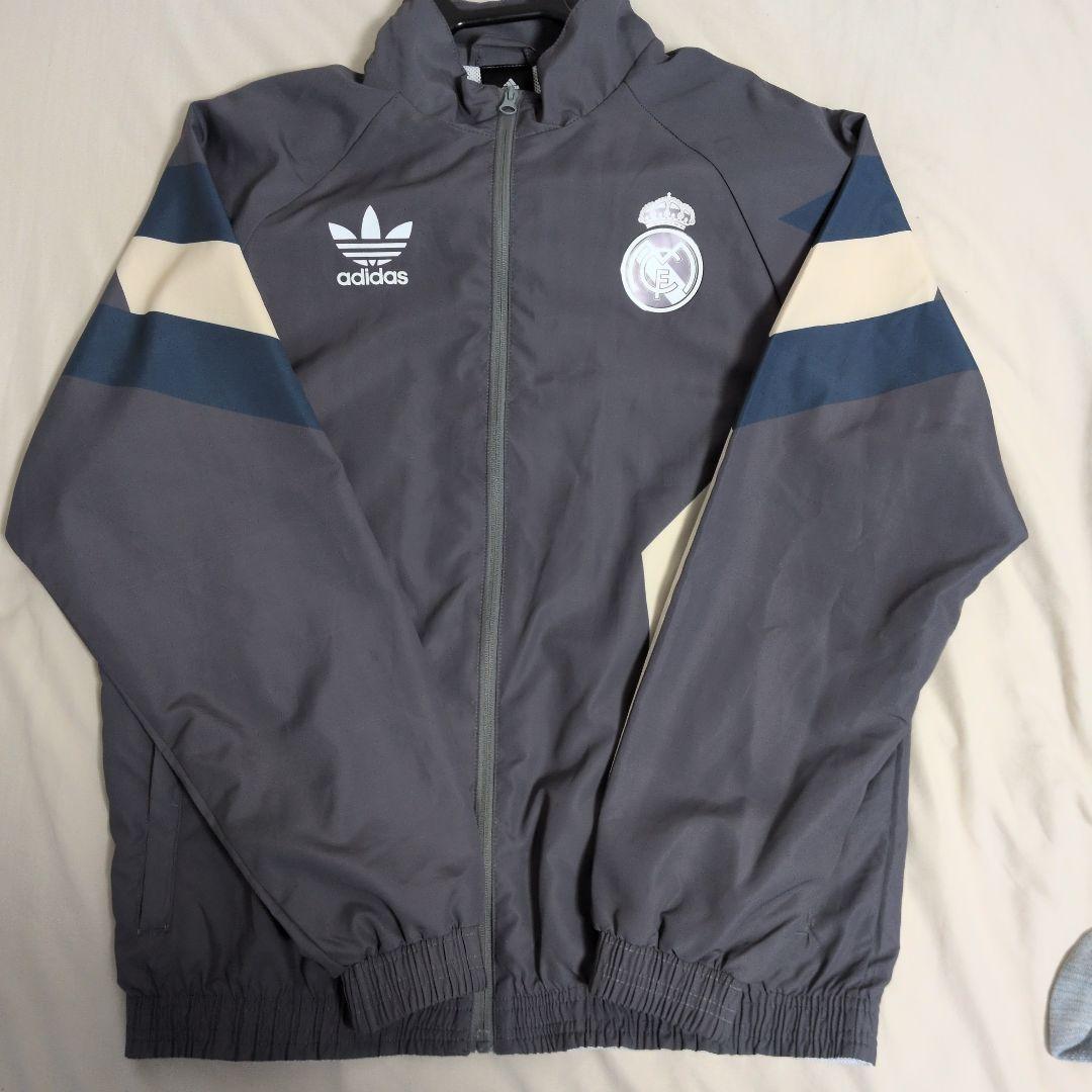 し*ん様 アディダス　レアル・マドリード アンセムトラックトップ ジャケット