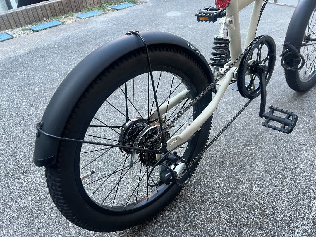 折りたたみ自転車 20インチ アイボリー色