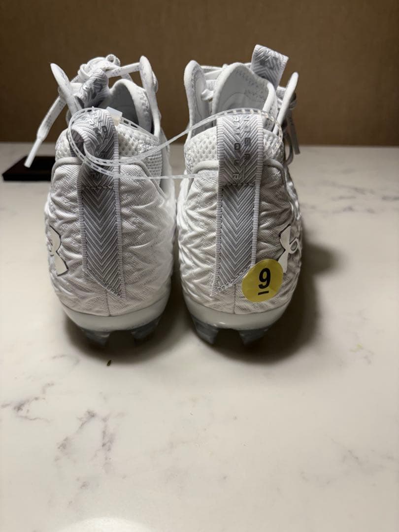 UNDERARMOUR アメフトスパイク27.0cm(US9)値下げしました！