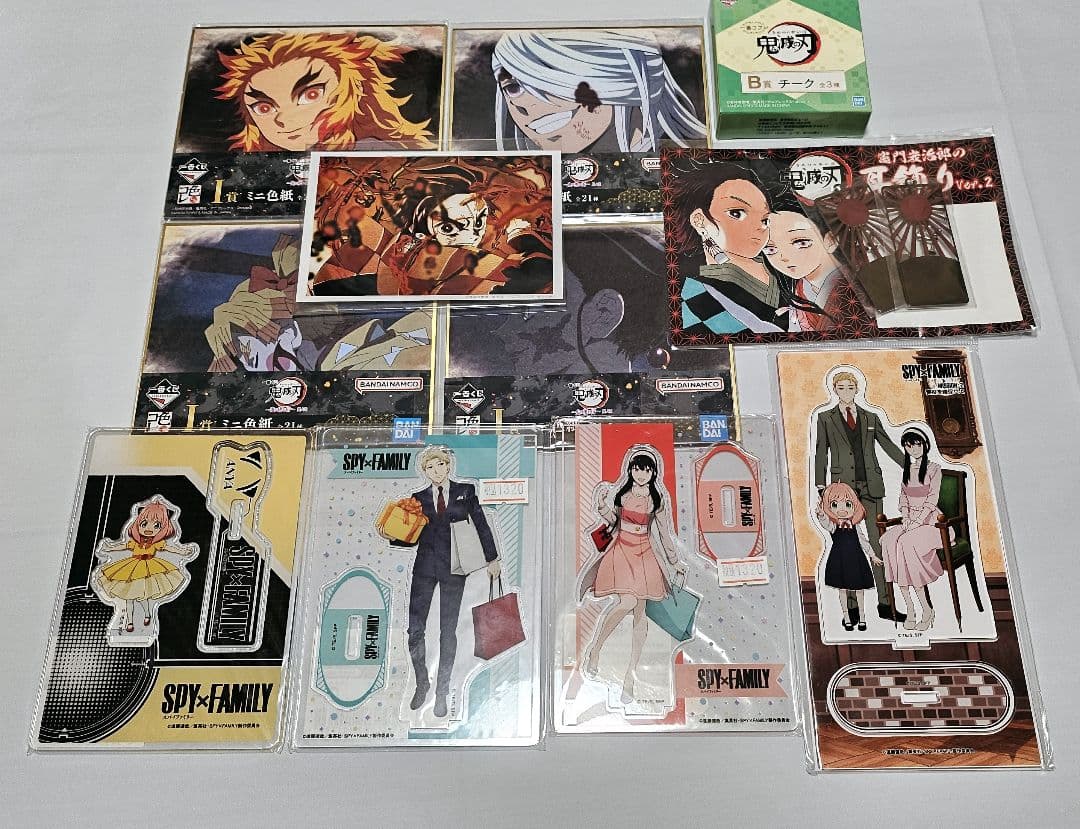 アニメグッズ大量セット 550点以上 100サイズ