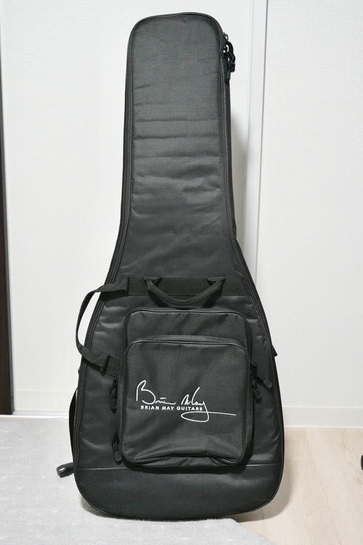 Brian May guitars製RED SPECIAL 純正ギグケース付き