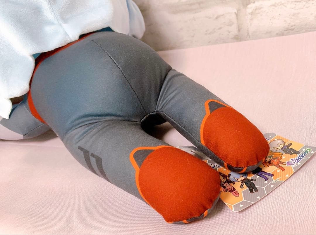 エヴァンゲリオン　綾波レイ　寝そべり　ぬいぐるみ　プラグスーツ　メガジャンボ