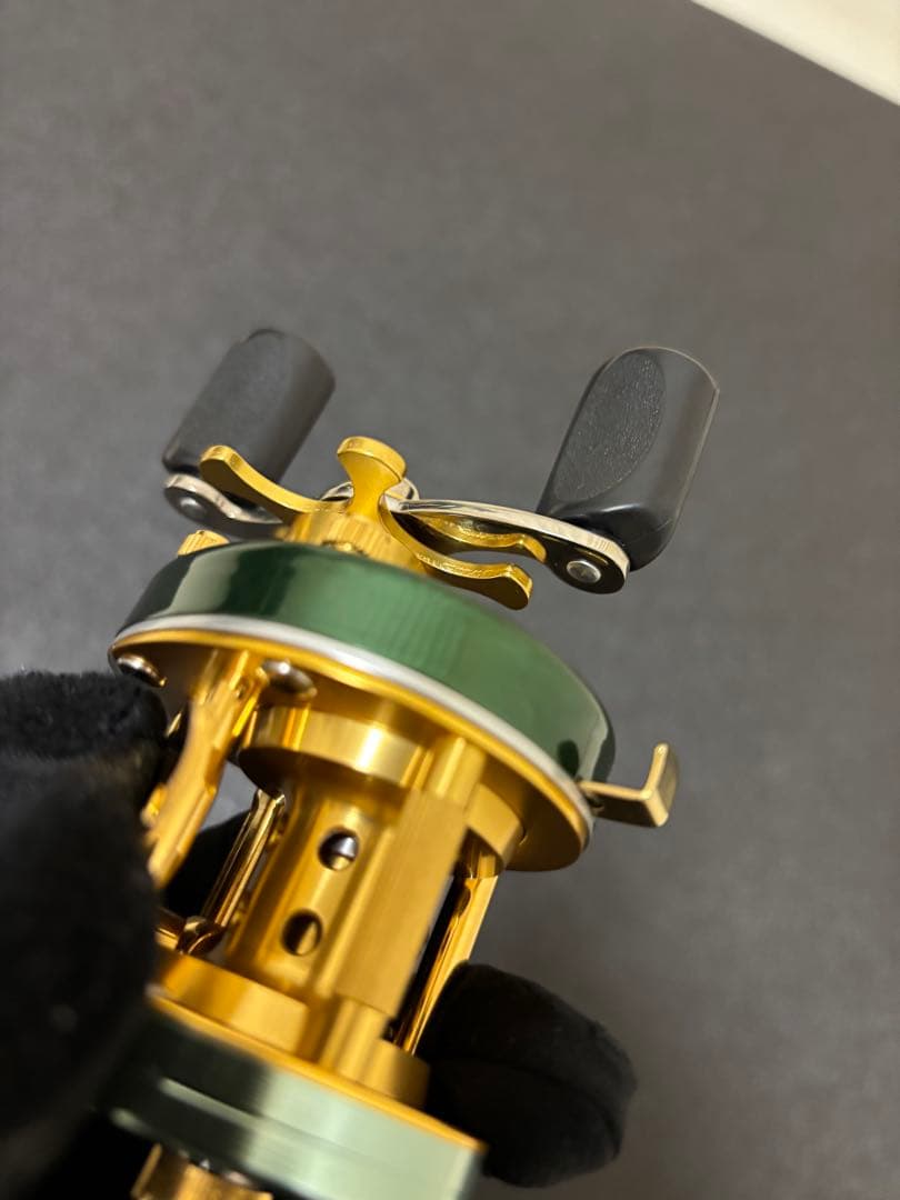 z*n様 megabass メガバス PAGAN ゴールド/グリーン