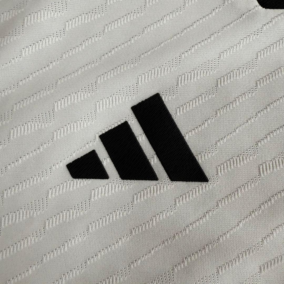 【新品未使用タグ付】adidas サッカー日本代表 ユニフォーム S 2022