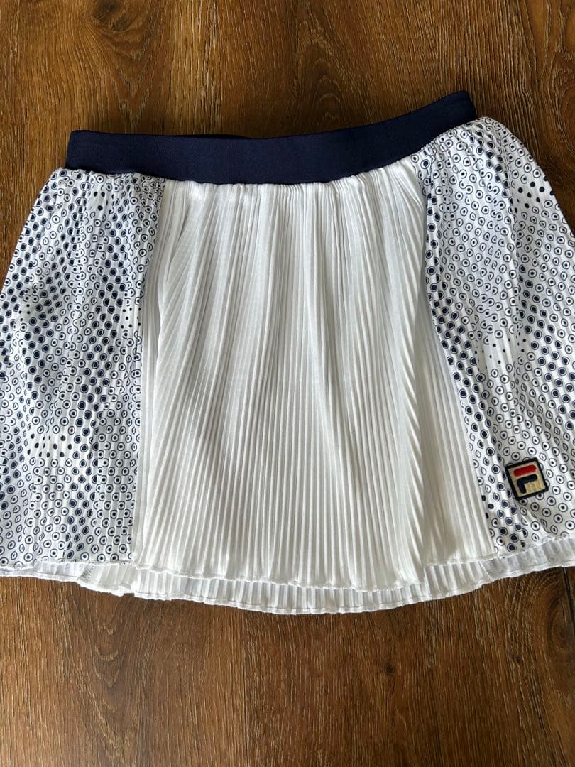 フィラ（FILA）☆セットアップ☆Мサイズ